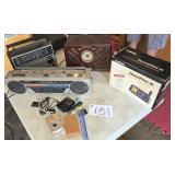 Vintage Radios & Other Electronics (Untested)