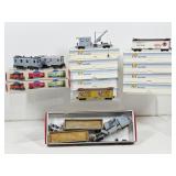9 Walthers HO Gauge Train Cars & More