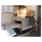 CTI Lincoln Impinger Pizza Oven, Pizza Pans