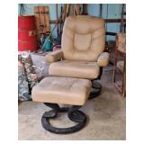 Stressless Chair with Ottoman