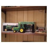 ERTL John Deere 1:16 Tractors