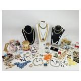 Vintage Costume Jewelry: Coro, Lisner, Monet