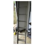 ALUMINUM EXTENSION LADDER