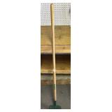 YARD/GARDEN TOOL-SCRAPER