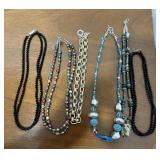 LADIES JEWELRY ITEMS-NECKLACES/CHECK OUT THE PIC
