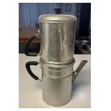 VINTAGE COFFEE MAKER/POT