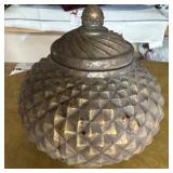HOME DECOR-URN W/LID
