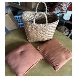 BASKET W/(2)ACCENT PILLOWS-CHECK OUT THE PIC