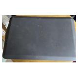 ANTI-FATIGUE FLOOR/DOOR MAT