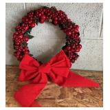 HOLIDAY WREATH