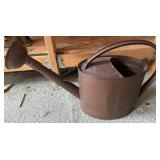 METAL SPRINKLING CAN