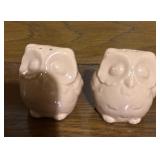STONEWARE S&P SHAKER SET-OWL DESIGN STONEWARE S&P SHAKER SET-OWL DESIGN