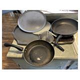 BAKING PANS & MORE-CHECK OUT THE PIC�S BAKING PANS & MORE-CHECK OUT THE PIC�S