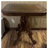 ORNATE PARLOR TABLE-CHECK IT OUT ORNATE PARLOR TABLE-CHECK IT OUT
