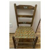 VINTAGE CANE SEAT/LADDER BACK CHAIR VINTAGE CANE SEAT/LADDER BACK CHAIR