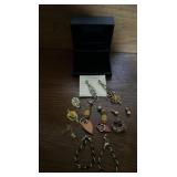 LADIES JEWELRY RELATED ITEMS-ASSORTED LADIES JEWELRY RELATED ITEMS-ASSORTED