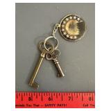 VINTAGE KEYS W/RING VINTAGE KEYS W/RING