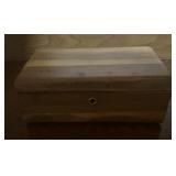 LANE CEDAR CHEST GIFT ITEM-GREENCASTLE, INDIANA LANE CEDAR CHEST GIFT ITEM-GREENCASTLE, INDIANA