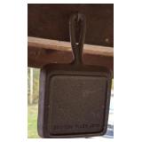 CAST IRON SMALL SKILLET CAST IRON SMALL SKILLET