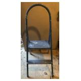 FOLDING STOOL/LADDER