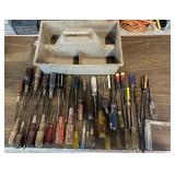SCREWDRIVERS OF ALL SORTS W/PLASTIC CARRY TRAY