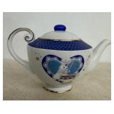 PILLSBURY COLLECTIBLE-TEA POT