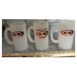 (3)A&W MUGS-PLASTIC (2+1)