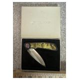 POCKET KNIFE-"JOHN WAYNE"