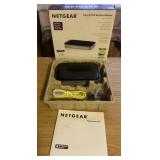 NETGEAR ROUTER W/BOX