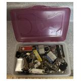 ITEMS FROM THE GARAGE W/PLASTIC STORAGE TOTE W/LID