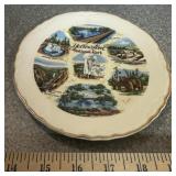 SOUVENIOR PLATE-"YELLOWSTONE NATIONAL PARK"
