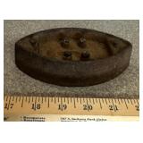 VINTAGE SADD IRON-NO HANDLE