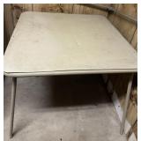 FOLDING CARD TABLE