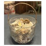 SHELLS FROM THE OCEAN W/GLASS BASKET