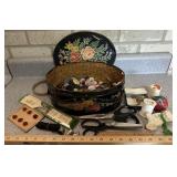 VINTAGE METAL SEWING TIN W/ASSORTED CONTENTS FROM