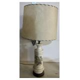 VINTAGE TABLE LAMP W/SHADE
