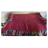 FLEECE BLANKET W/TIED FRINGE EDGING