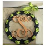DECOR WOODEN WREATH-CHECK OUT THE PIC