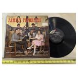 RECORD ALBUM-"FAMILY FAVORITES"