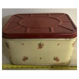 VINTAGE BREAD BOX-CHECK IT OUT
