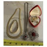 LADIES JEWELRY RELATED ITEMS-ASSORTED