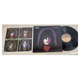 VINYL RECORD ALBUM W/JACKET & APAPER SLEEVE-"KISS"