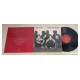 VINYL RECORD ALBUM W/JACKET & PAPER SLEEVE-"QUEEN/