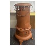 VINTAGE KEROSENE HEATER-CHECK OUT THE PIC