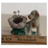 VINTAGE PIN CUSHION/HOLDER-CHECK OUT THE PIC