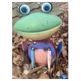 METAL YARD DECOR-FROG