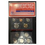 2002-D MINT SET ***5 QUARTERS &SACAGAWEA DOLLAR***