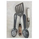 KITCHEN UTENCILS-ASSORTED/CHECK OUT THE PIC