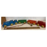 "PLAYSKOOL"PULL TOY-TRAIN