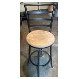 SWIVEL BAR STOOL-CHECK OUT THE PIC'S
